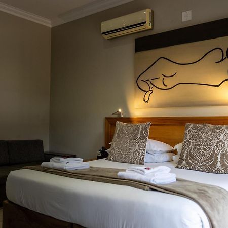 Elegant Lodge & Conference Center بونغولا المظهر الخارجي الصورة