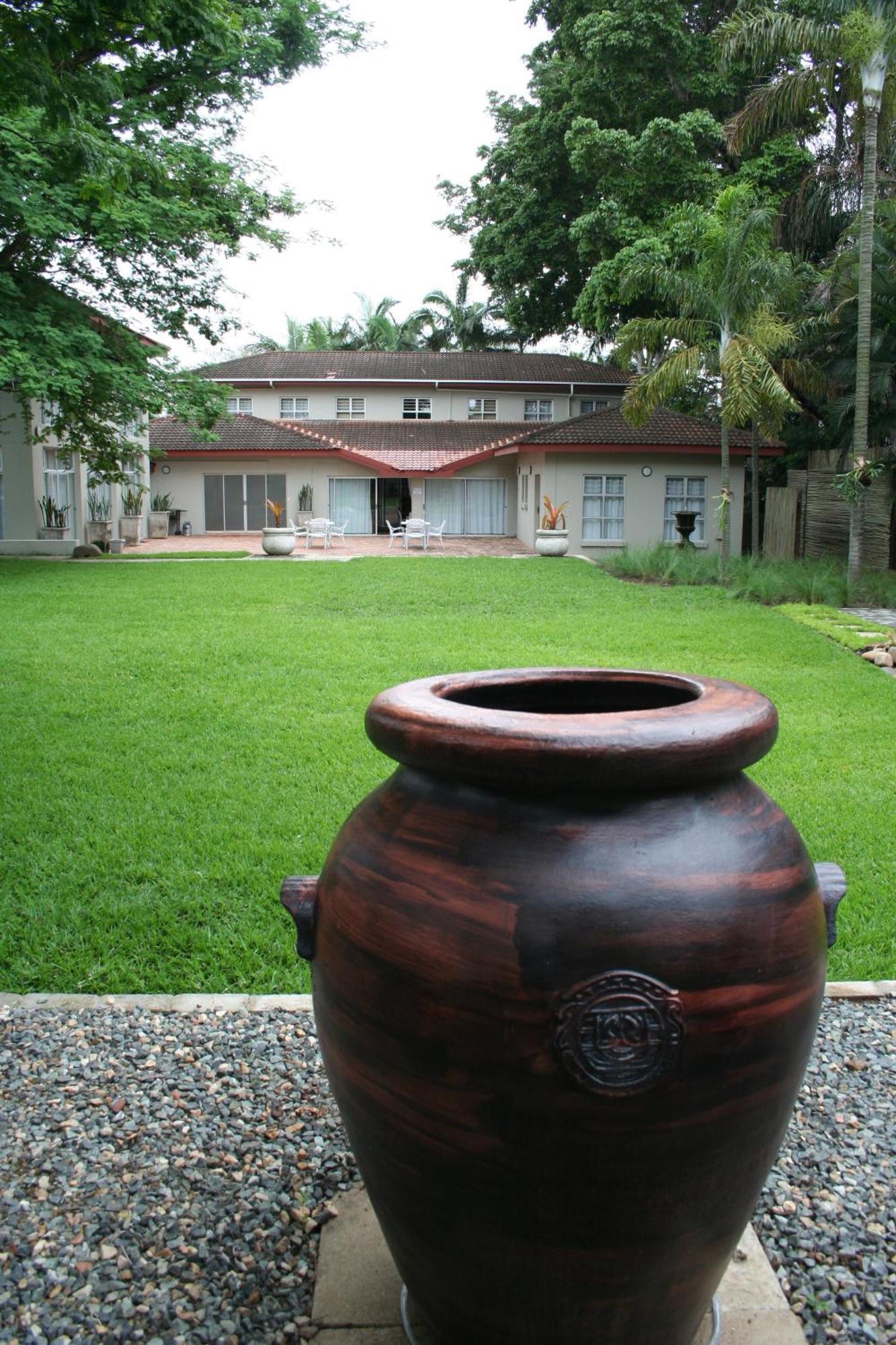 Elegant Lodge & Conference Center بونغولا المظهر الخارجي الصورة