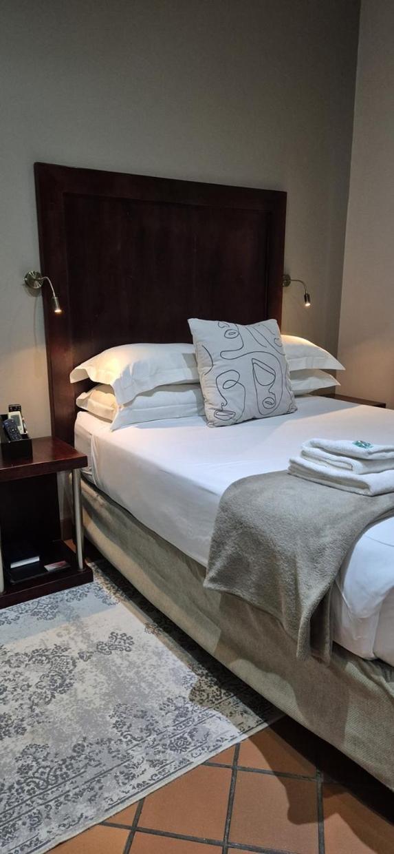 Elegant Lodge & Conference Center بونغولا المظهر الخارجي الصورة